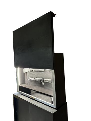 Gun safe 2 barrels flush mounted on the wall