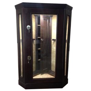 Corner safe Showcase in "Corner" finish