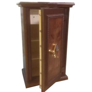 Safe for documents and money "Chest"