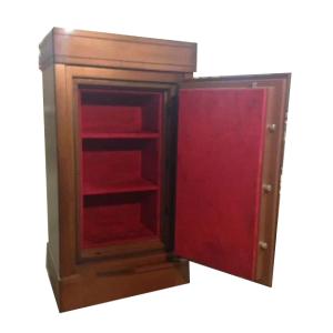 Safe in wood for documents and money "Present"